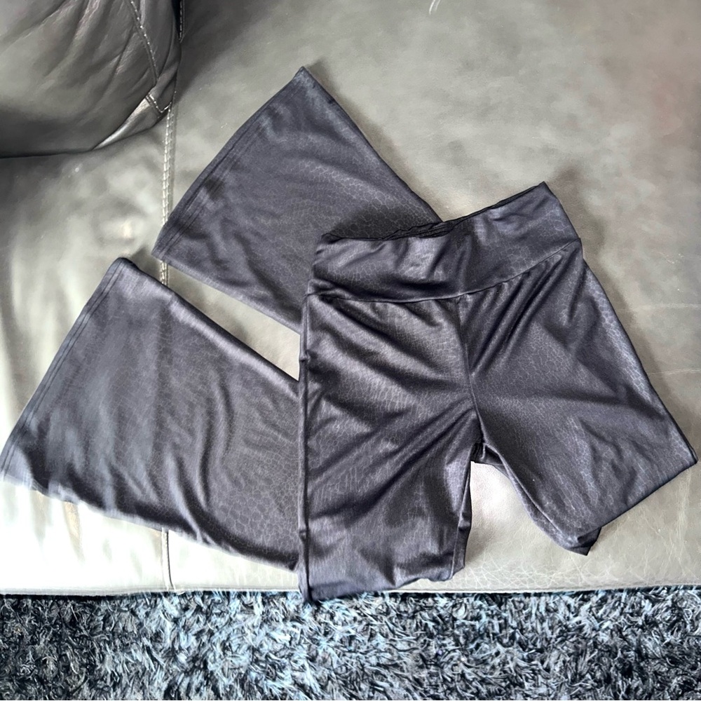 Black Flared Leggings with Unique‎ Design